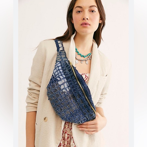 Free People Handbags - ⭐️NWOT Momo NY Free People Indigo Patchwork Belt Bag⭐️
